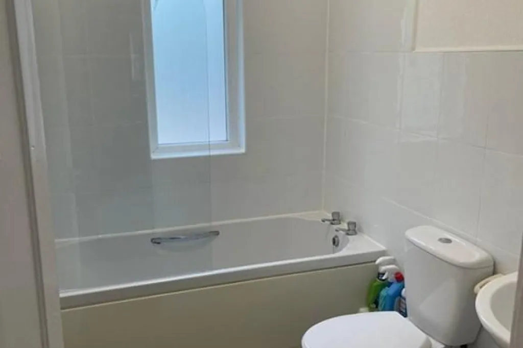 5 bedroom house in Moseley Road, Manchester, M14 (5 bed) (#2929724)