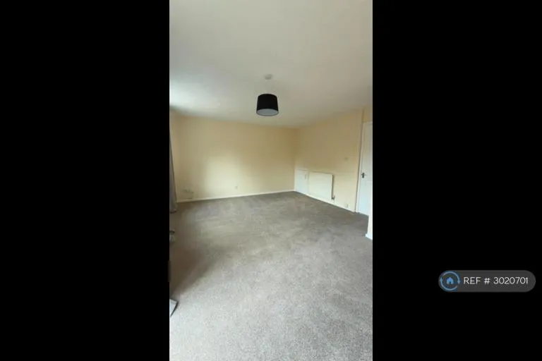 2 bedroom house in Grayshott Close, Bromsgrove, B61 (2 bed) (#3020701)