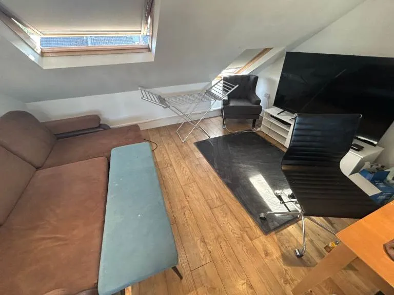 3-Bedroom Maisonette Flat to Rent in Wells House Road, North Acton, NW10 6ED
