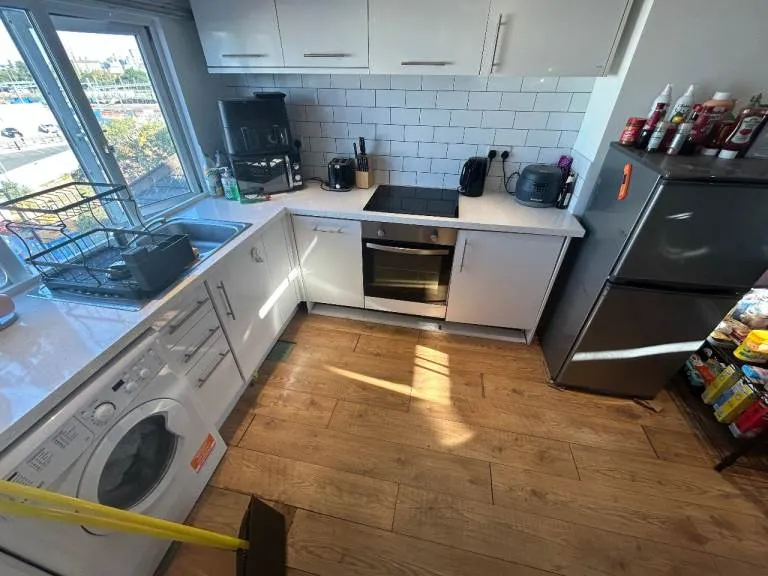 3-Bedroom Maisonette Flat to Rent in Wells House Road, North Acton, NW10 6ED