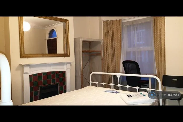4 bedroom house in Cardiff Road, Norwich, NR2 (4 bed) (#2839584)