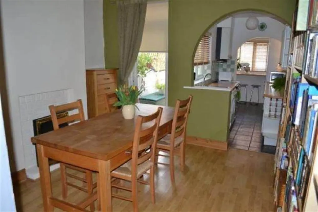 2 bedroom furnished house