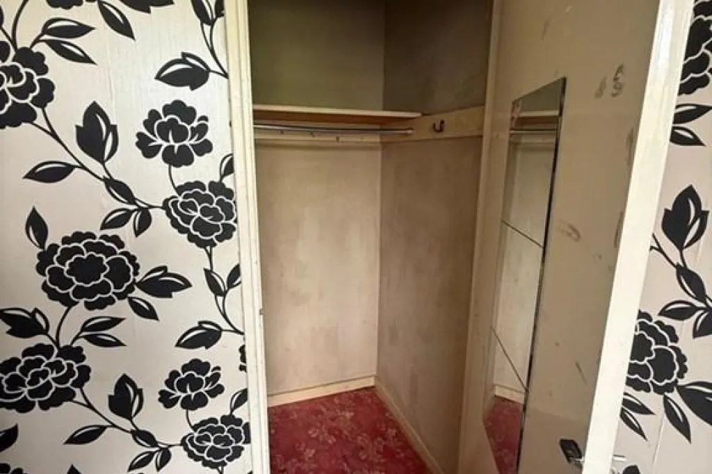 1 bedroom in Stofield Gardens, London, SE9 (#2907566)