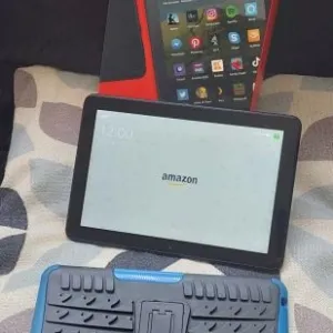 Amazon fir 8"hd tablet