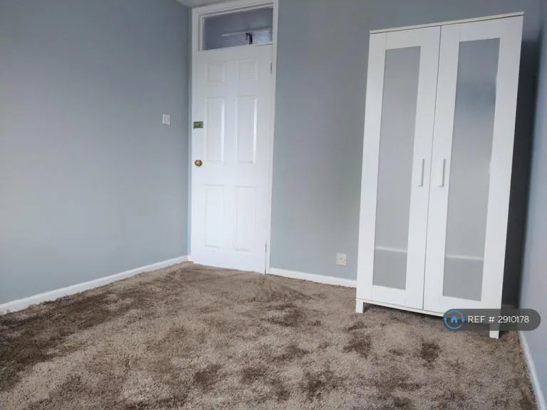 4 bedroom house in Glenroy Avenue, Bristol, BS15 (4 bed) (#2910178)