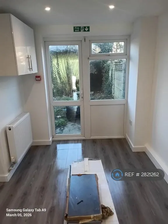 6 bedroom house in Jermayns, Basildon, SS15 (6 bed) (#2821262)