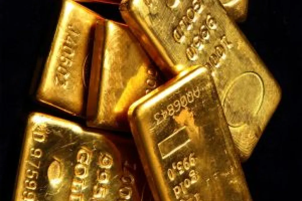 For sales, procurement, or business inquiries regarding the Komoa Goldmine,
