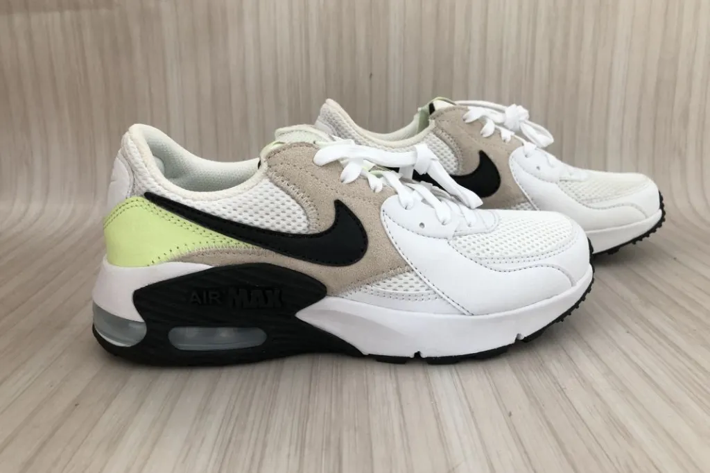 Nike Air Max White/Lime/Beige Trainers