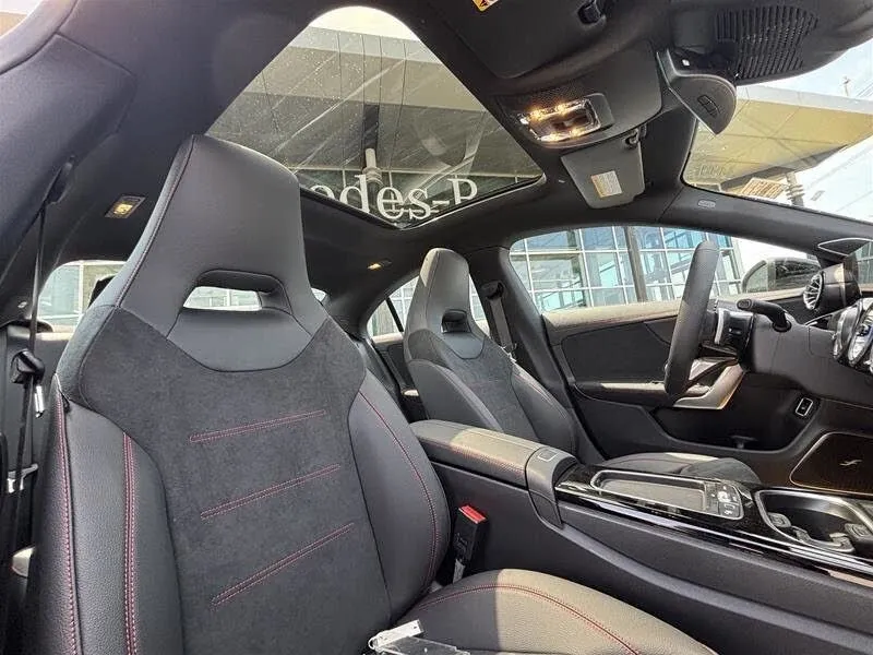 Mercedes-Benz CLA250 4Matic