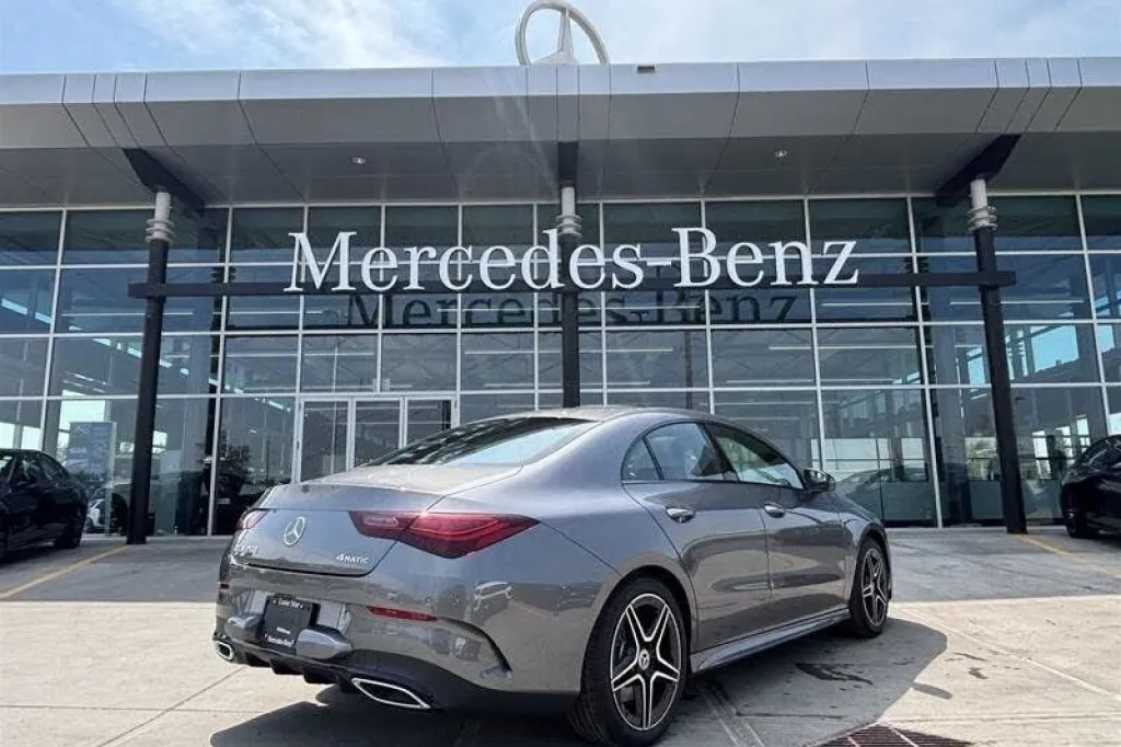 Mercedes-Benz CLA250 4Matic