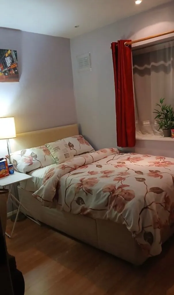 Rent Double Rooms - close to Stanmore Station
