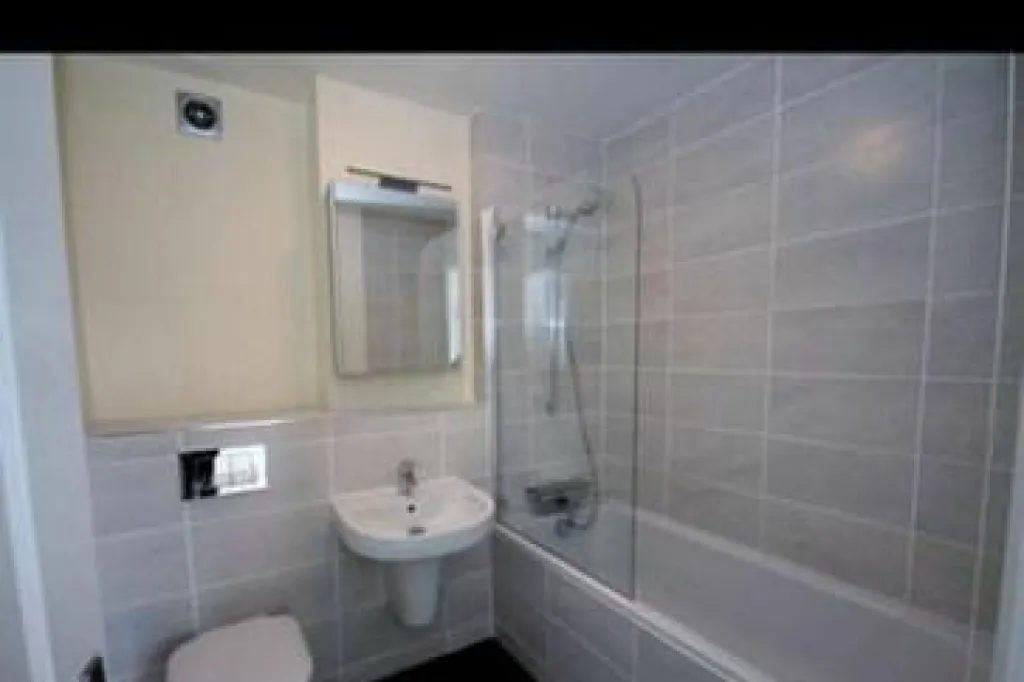 1 bedroom in Arun House, New Malden, KT3 (#2668663)