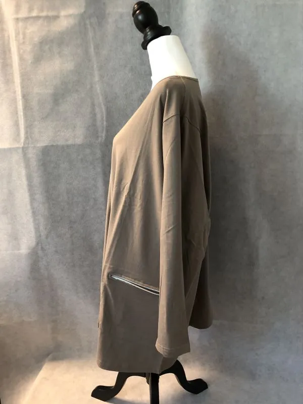 Brown/beige top