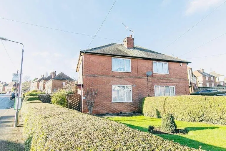 3 Bedrooms House NG4 3PS- Available Now