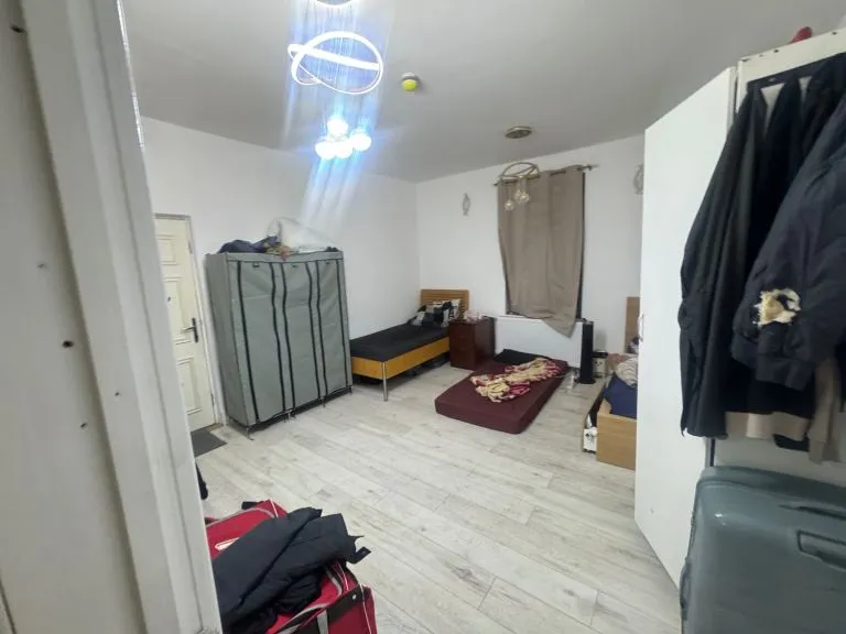 One huge bedroom flat