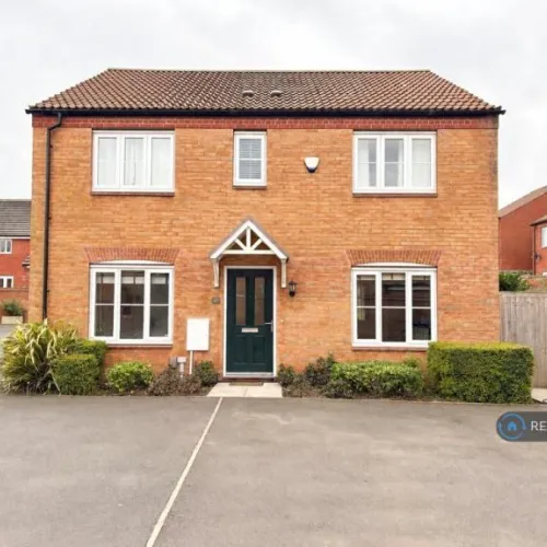 4 bedroom house in Stanier Drive, Nottingham, NG12 (4 bed) (#2947489)