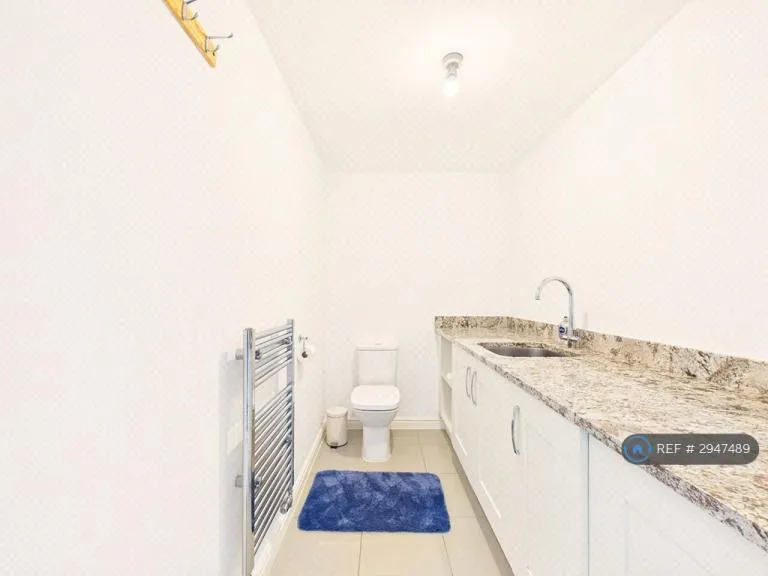 4 bedroom house in Stanier Drive, Nottingham, NG12 (4 bed) (#2947489)