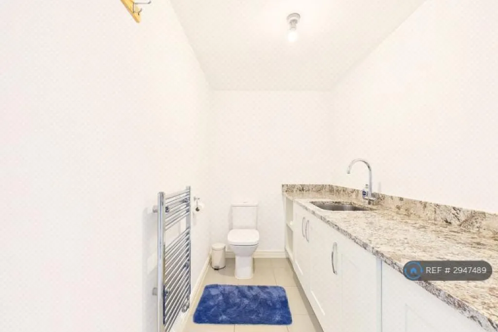4 bedroom house in Stanier Drive, Nottingham, NG12 (4 bed) (#2947489)