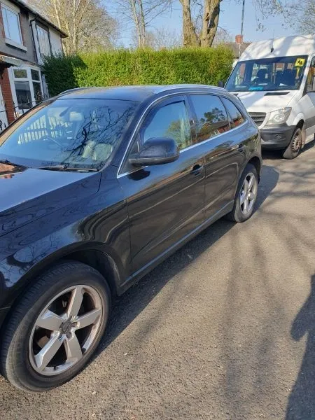 Audi Q5 2.0 tdi quattro