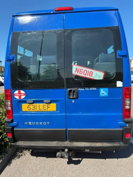 2005 PEUGEOT BOXER MINIBUS – ONLY 51,000 MILES