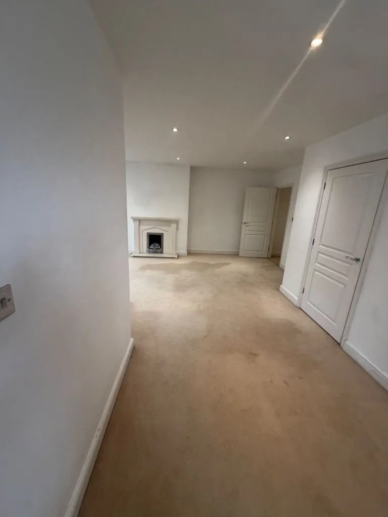 2 Bedrooms 2 Bathrooms Massionette Beautifully done is available to rent in Winkfield Windsor SL4