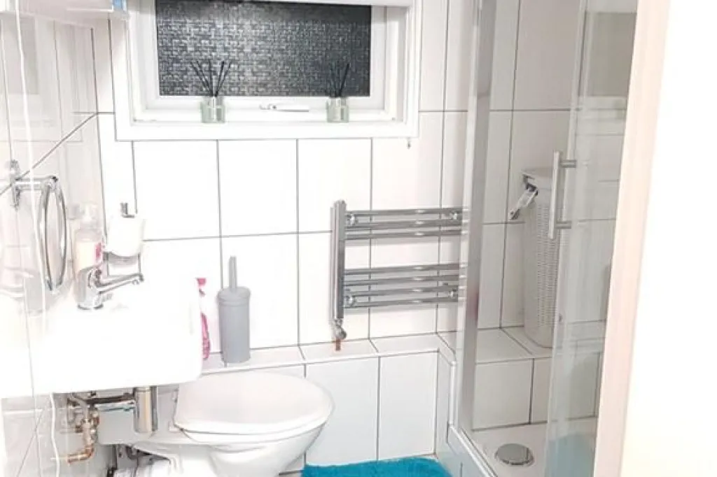 1 bedroom flat in Stumpacre, Peterborough, PE3 (1 bed) (#2960345)