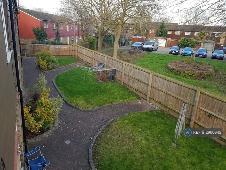 1 bedroom flat in Stumpacre, Peterborough, PE3 (1 bed) (#2960345)