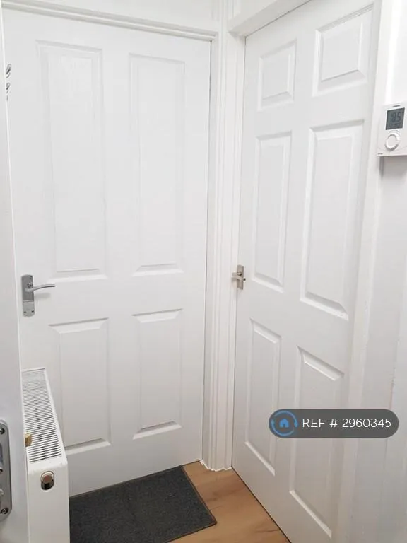 1 bedroom flat in Stumpacre, Peterborough, PE3 (1 bed) (#2960345)