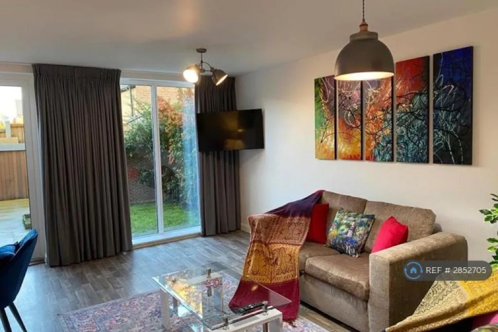 4 bedroom house in Charger Road, Cambridge, CB2 (4 bed) (#2852705)