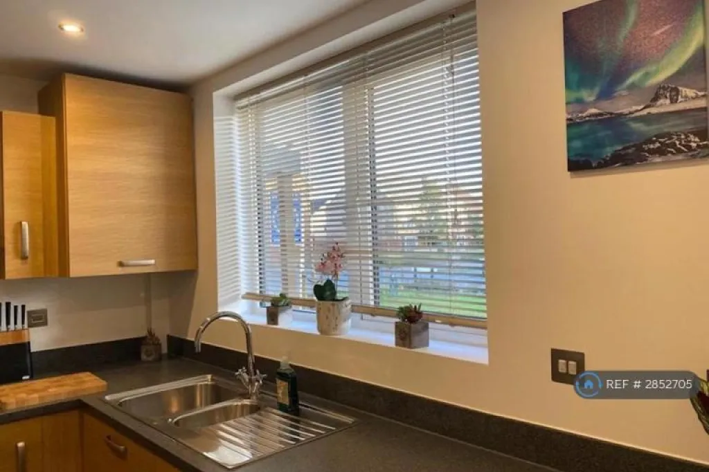 4 bedroom house in Charger Road, Cambridge, CB2 (4 bed) (#2852705)