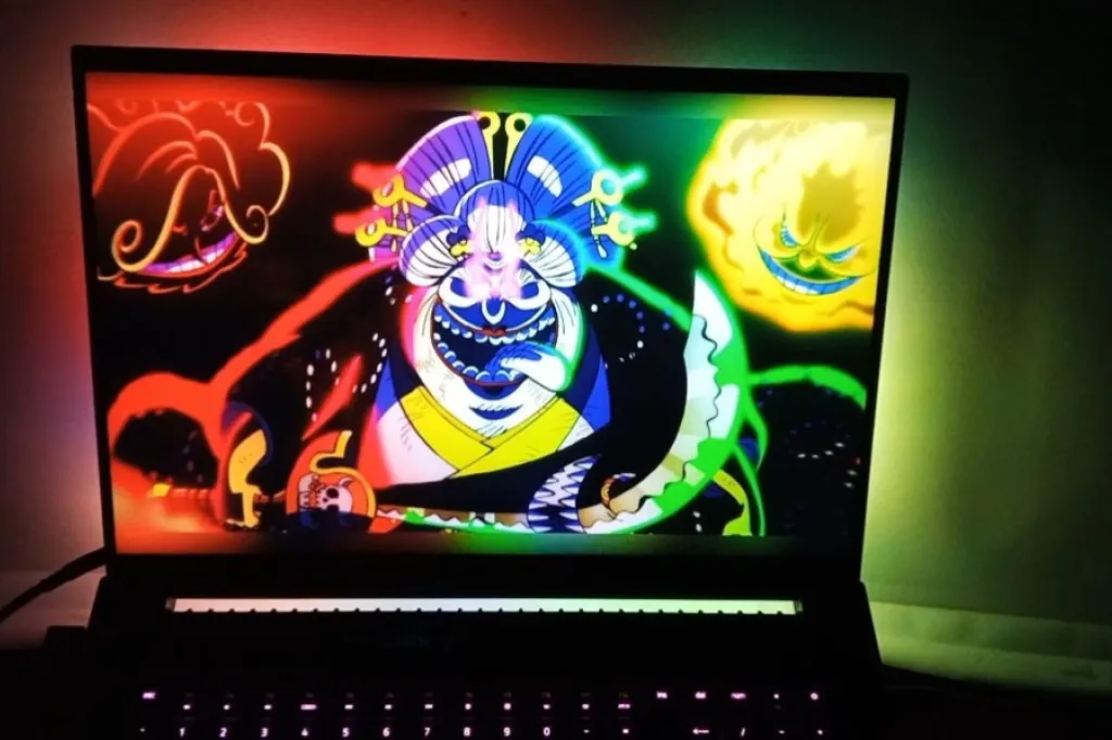 Razer Blade 18 2025 Dual 4K UHD+240Hz | FHD+440Hz Gaming Laptop