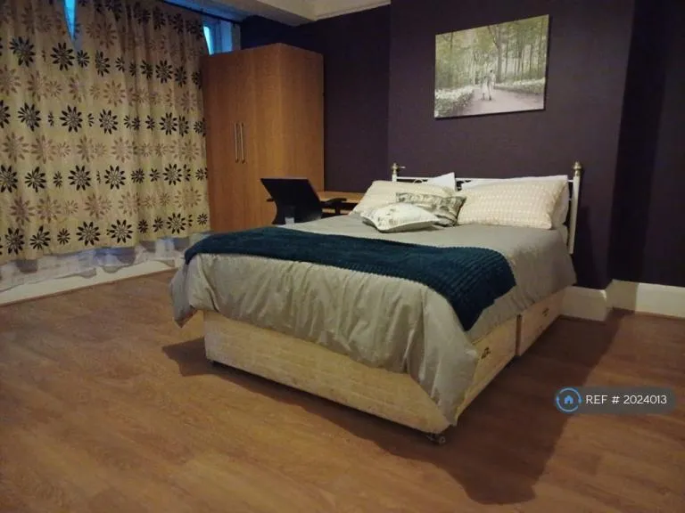 6 bedroom house in Barras Lane, Coventry, CV1 (6 bed) (#2024013)