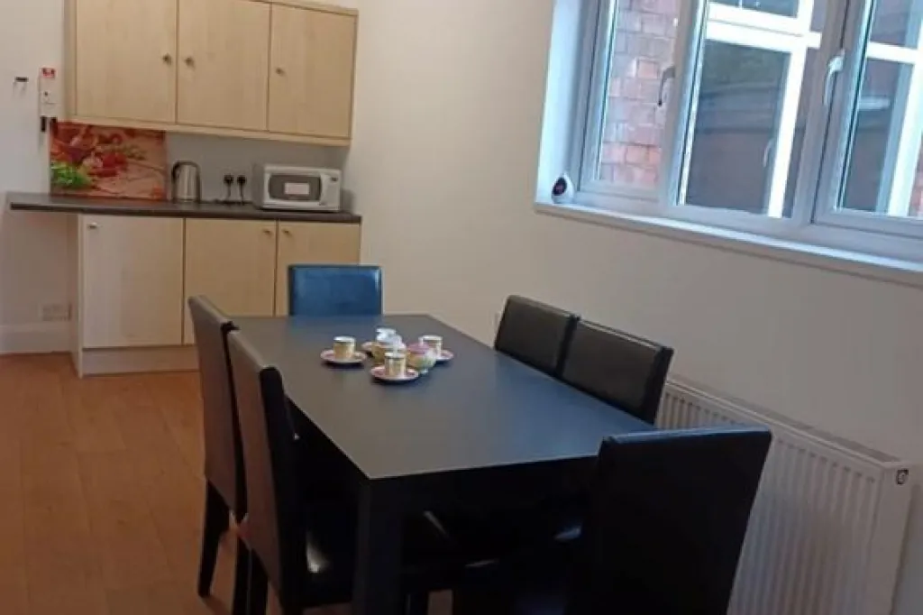 6 bedroom house in Barras Lane, Coventry, CV1 (6 bed) (#2024013)