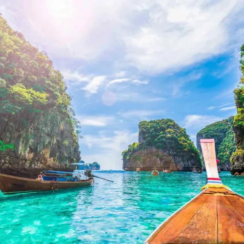 Temples, Tides & Thai Nights: Thailand Holiday Packages