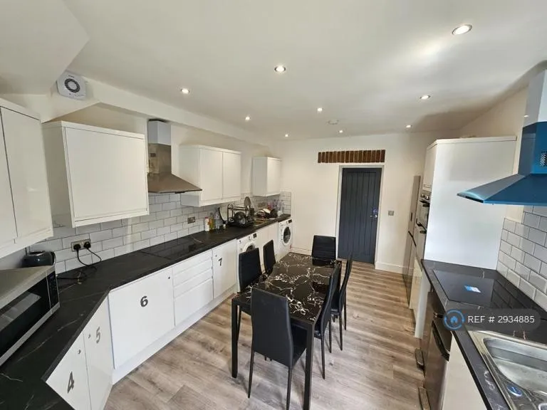 1 bedroom in London Road, Buckingham, MK18 (#2934885)