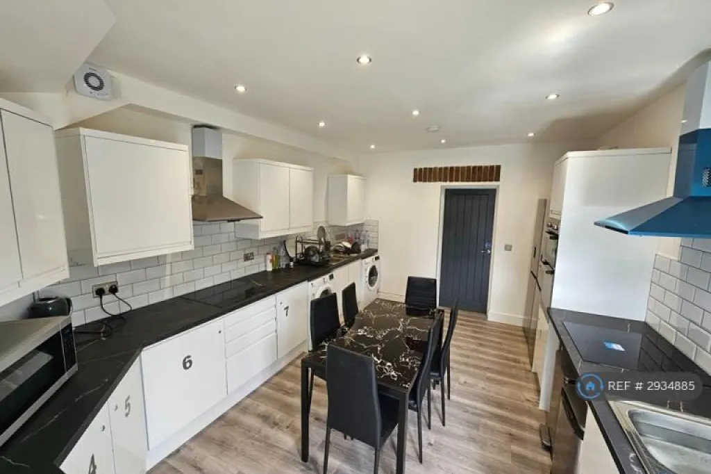 1 bedroom in London Road, Buckingham, MK18 (#2934885)