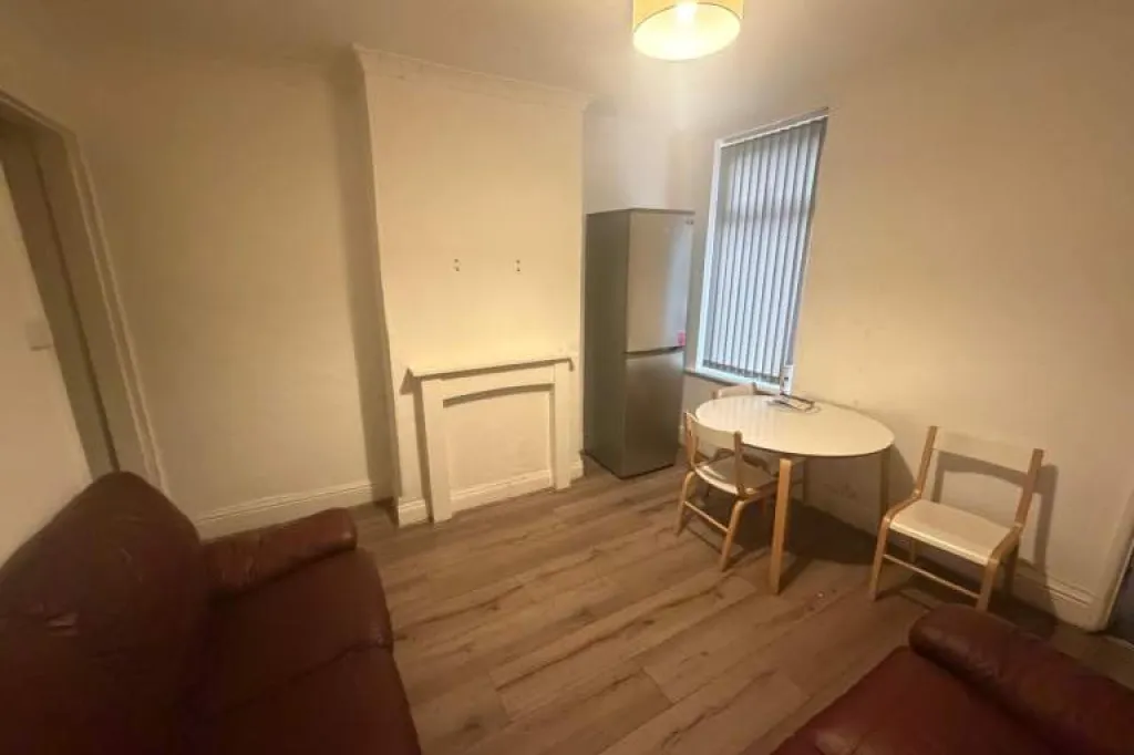 Handsworth/uc/supported/pip/esa