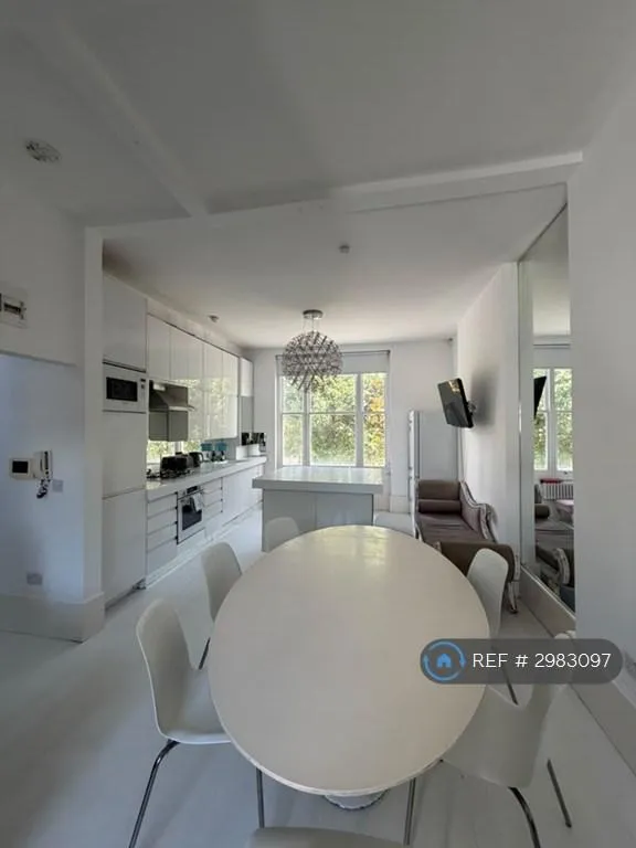 4 bedroom house in Victoria Road, London, NW6 (4 bed) (#2983097)