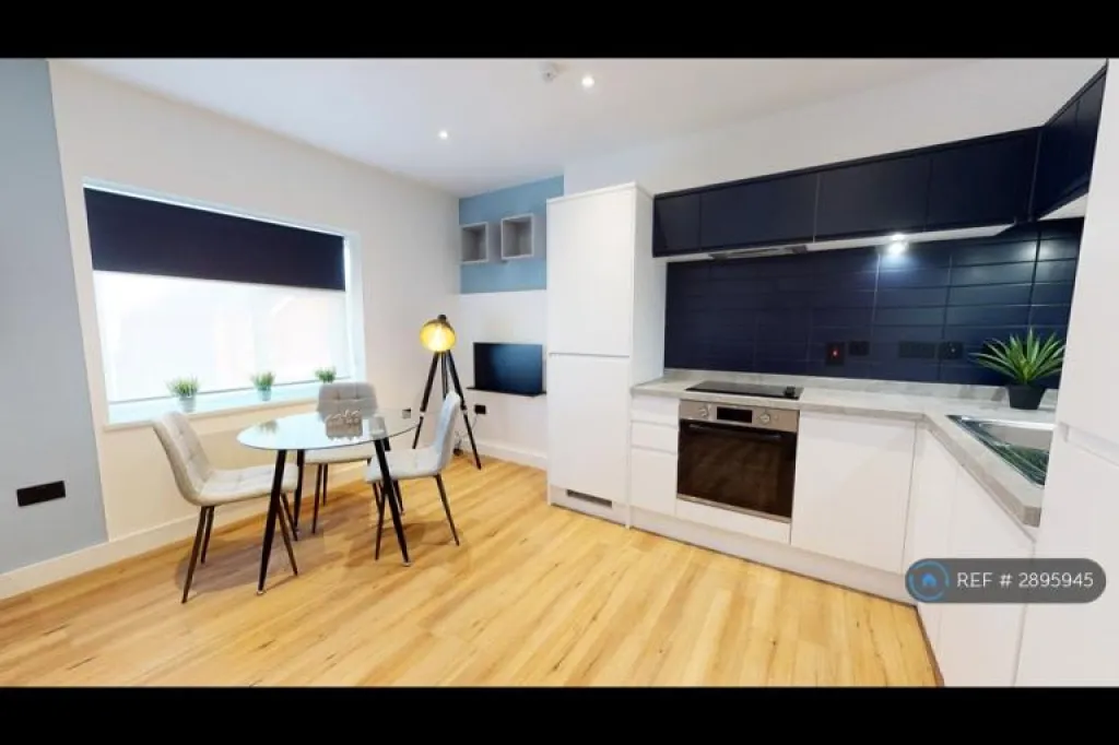 1 bedroom flat in Northcote Street, Cardiff, CF24 (1 bed) (#2895945)