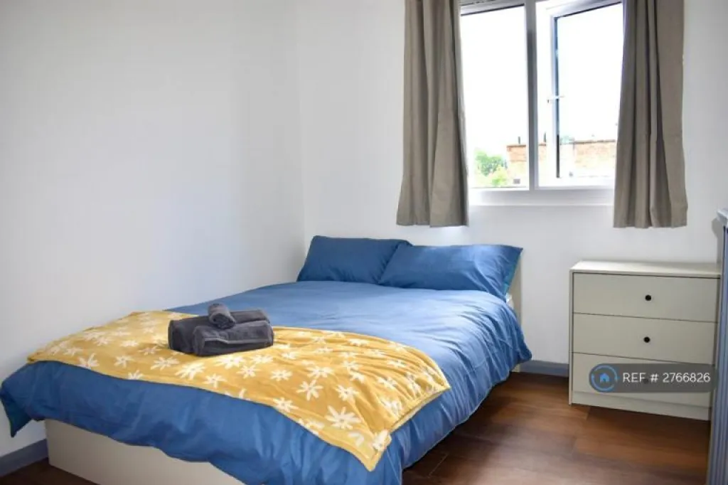 1 bedroom in Baden Road, Gillingham, ME7 (#2766826)