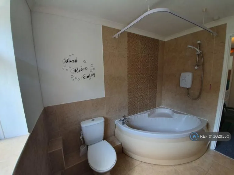 3 bedroom house in Betony Walk, Haverhill, CB9 (3 bed) (#3028350)
