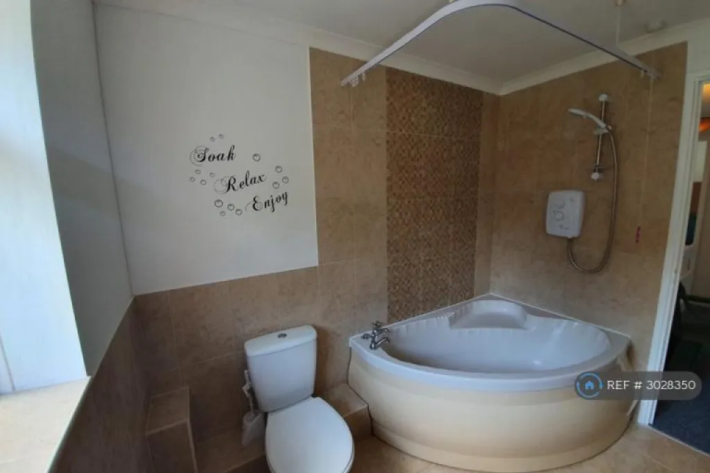 3 bedroom house in Betony Walk, Haverhill, CB9 (3 bed) (#3028350)