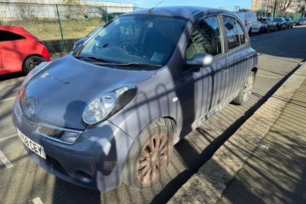 CHEAP AUTOMATIC NISSAN MICRA – £1,600 – IDEAL FIRST CAR / NEW DRIVER – GOOD ENGINE