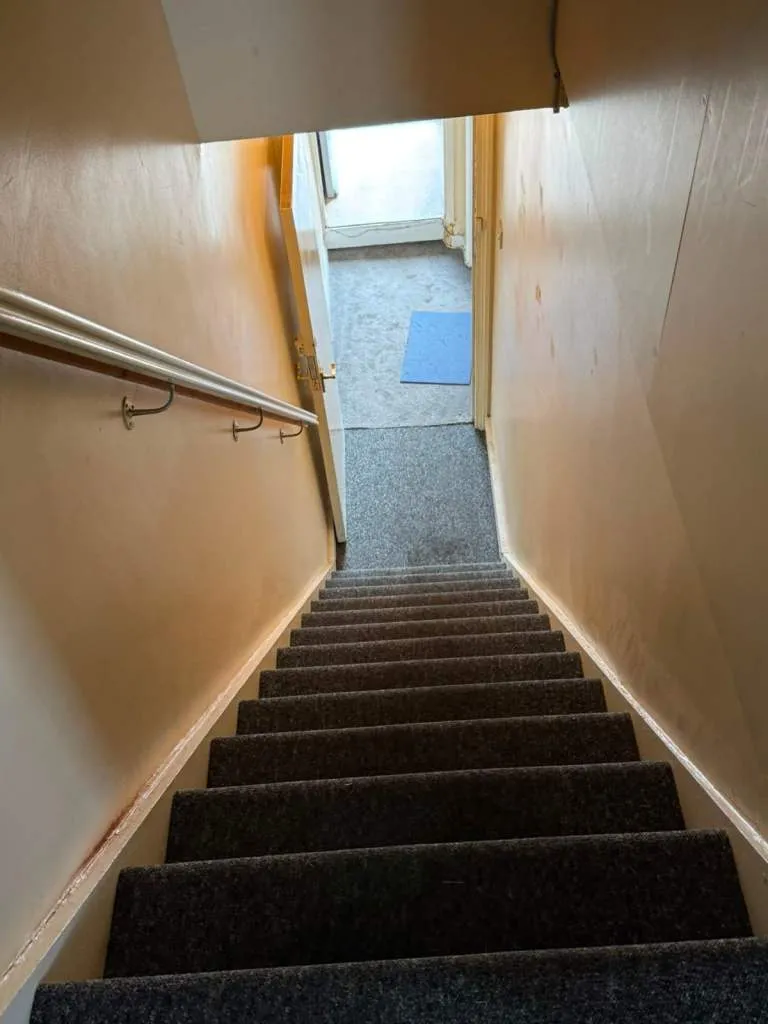 2 BED FLAT TO RENT IN IG1