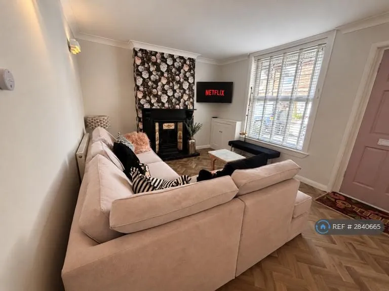 2 bedroom house in Dale St, Tunbridge Wells, TN1 (2 bed) (#2840665)