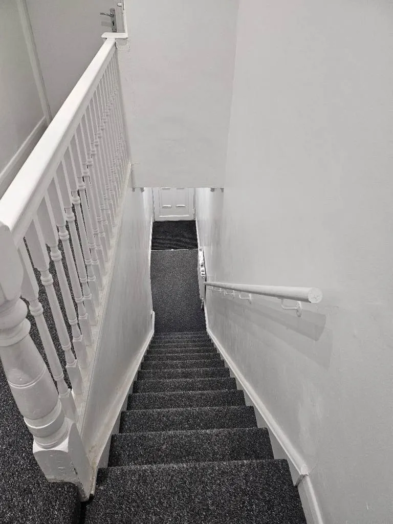 3-Bedroom House to Rent in Grimsby – Company Lets Available